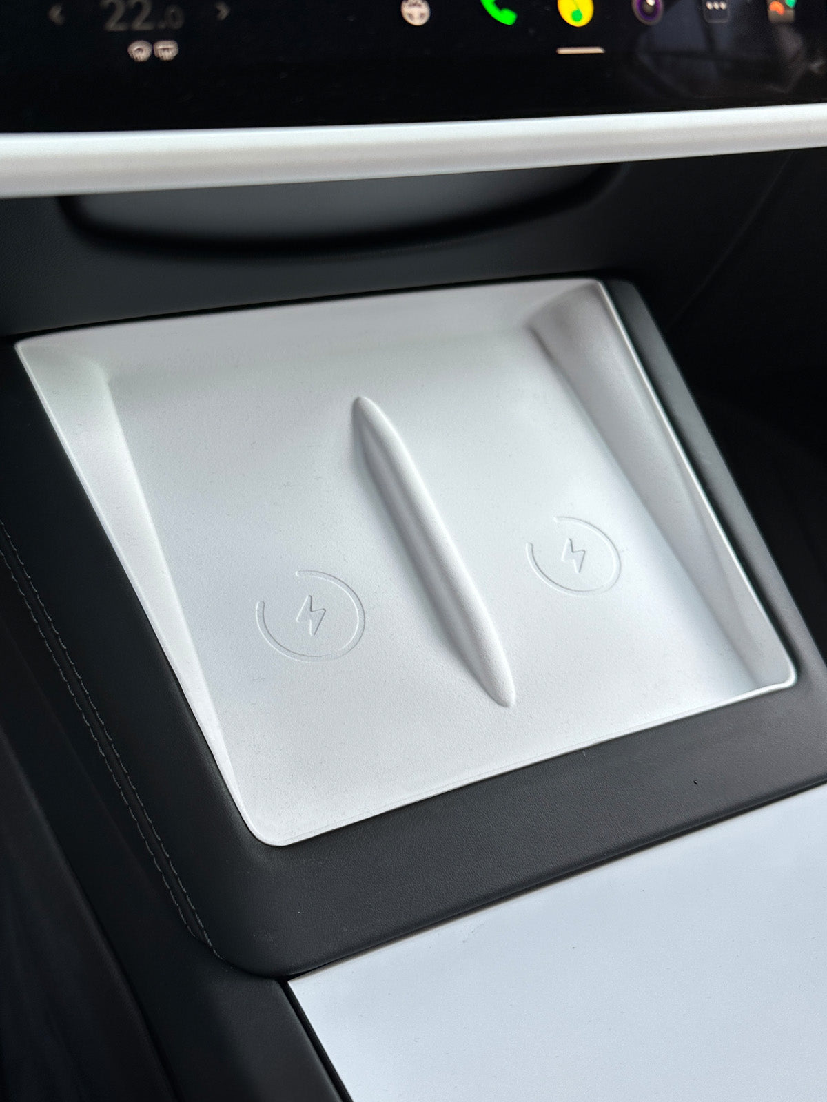 Soft Center Console Wireless Charging Mat for Tesla Model 3(21-26) / Y(20-26)