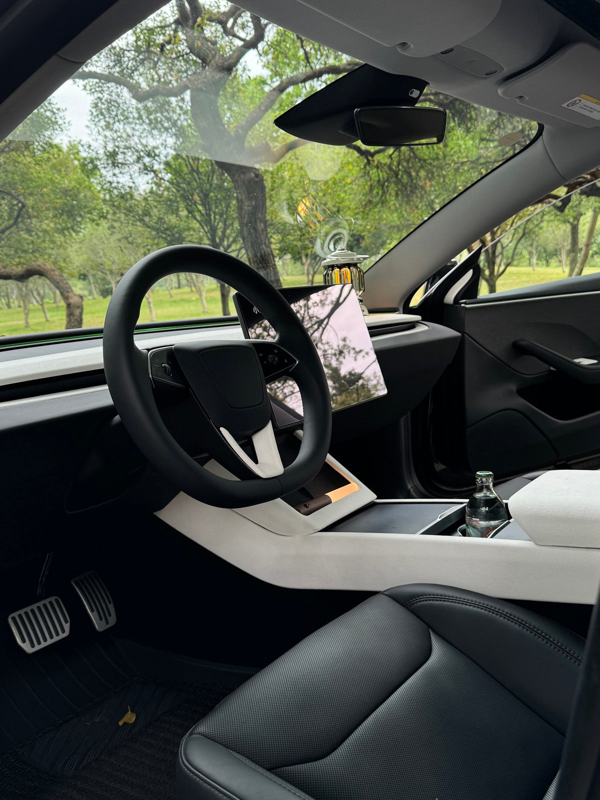 CiyaSuede Center Console Side Trim for Tesla Model 3 Highland 24+ / Y Juniper 25+