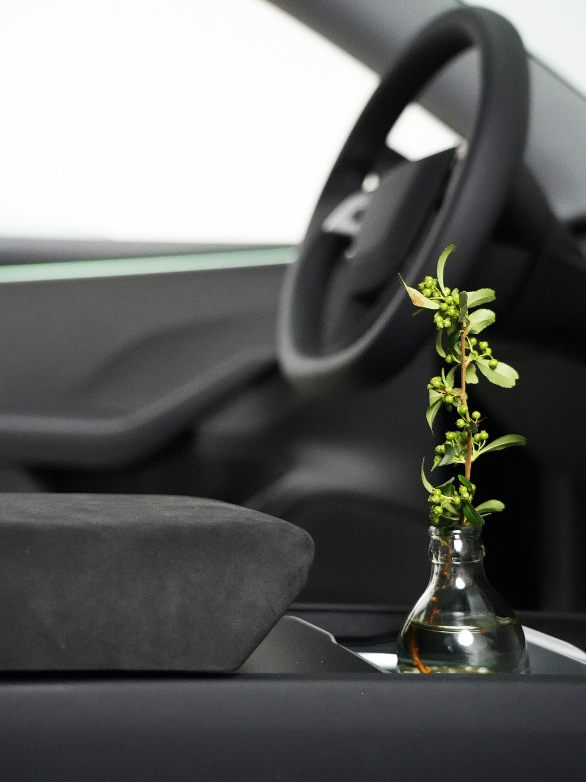 Alcantara Armrest Cover for Tesla Model 3 Highland 24+ / Y Juniper 25+