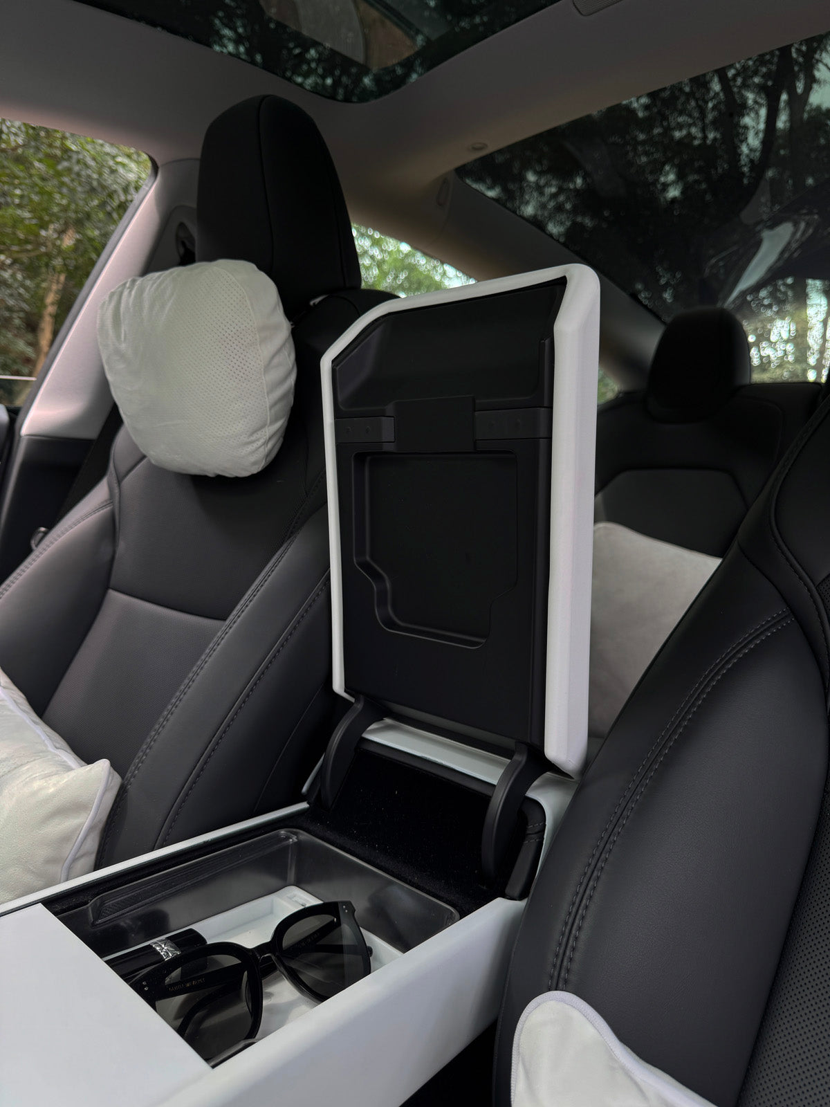 Soft Armrest Cover for Tesla Model 3(21-26) / Y(20-26)