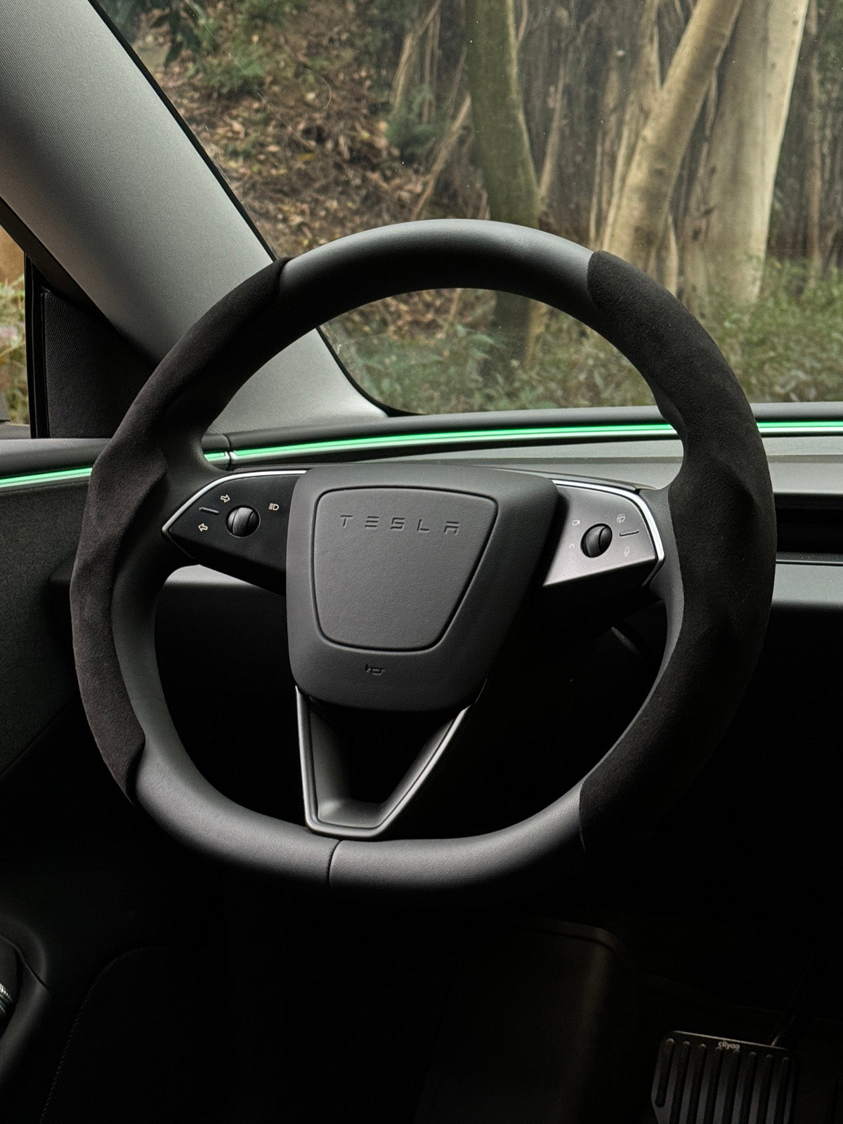 Silicone Steering Wheel Cover for Tesla Model 3(18-26) / Y(20-26)