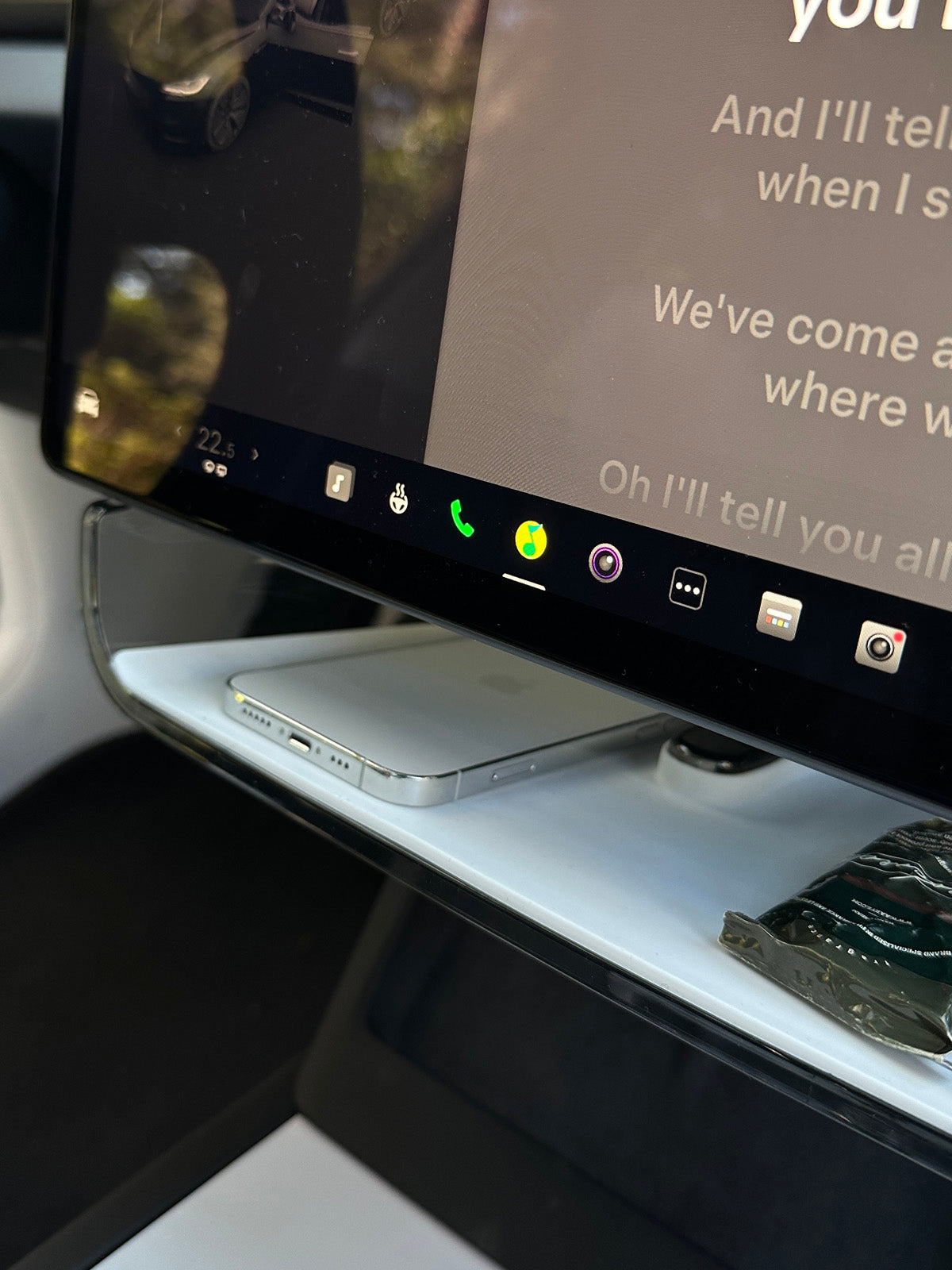 Under Screen Storage Box Pro for Tesla Model 3(21-26) / Y(20-26)