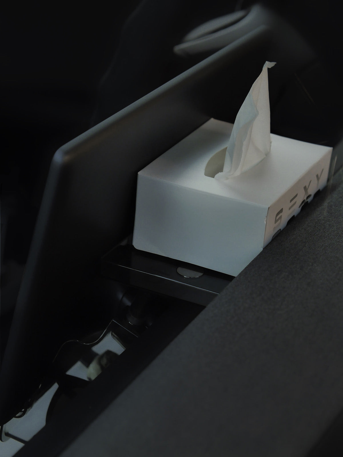 Under Screen Storage Box Pro for Tesla Model 3(21-26) / Y(20-26)