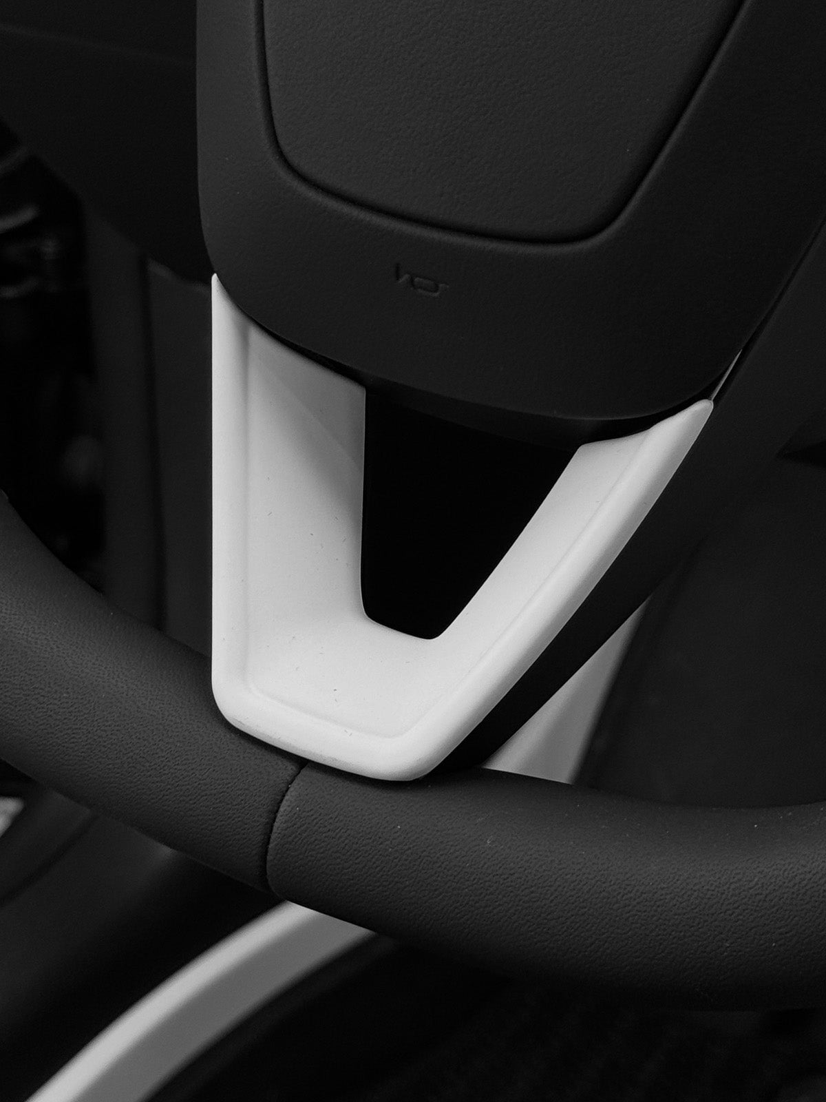 PureDeco Rear Air Outlet Cover Sticker for Tesla Model 3 Highland 24+ / Y Juniper 25+