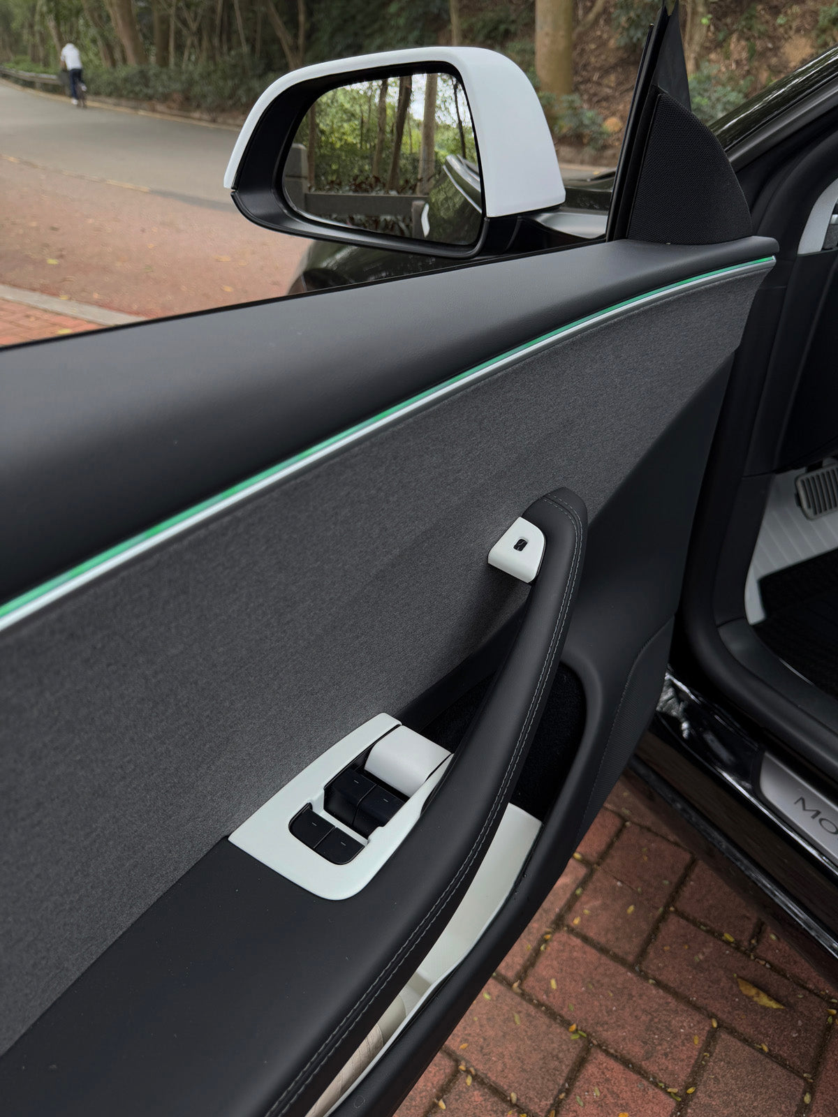 PureDeco Door Button Cover for Tesla Model 3 Highland 24+ / Y Juniper 25+