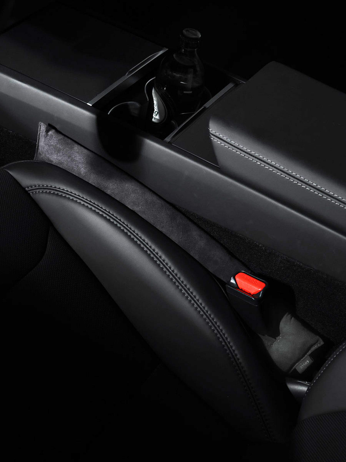 ciiyaa Alcantara Seat Gap Filler