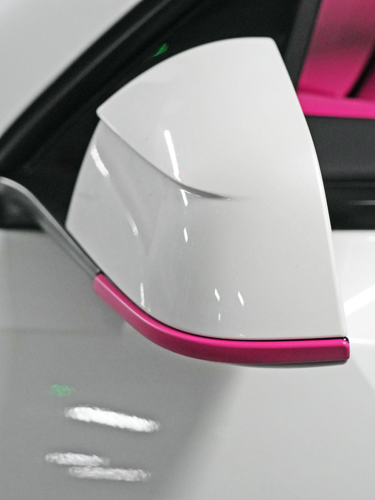 ciiyaa PureDeco Beetroot Purple Interior Package  for Tesla Model 3 Highland 24+ / Y Juniper 25+