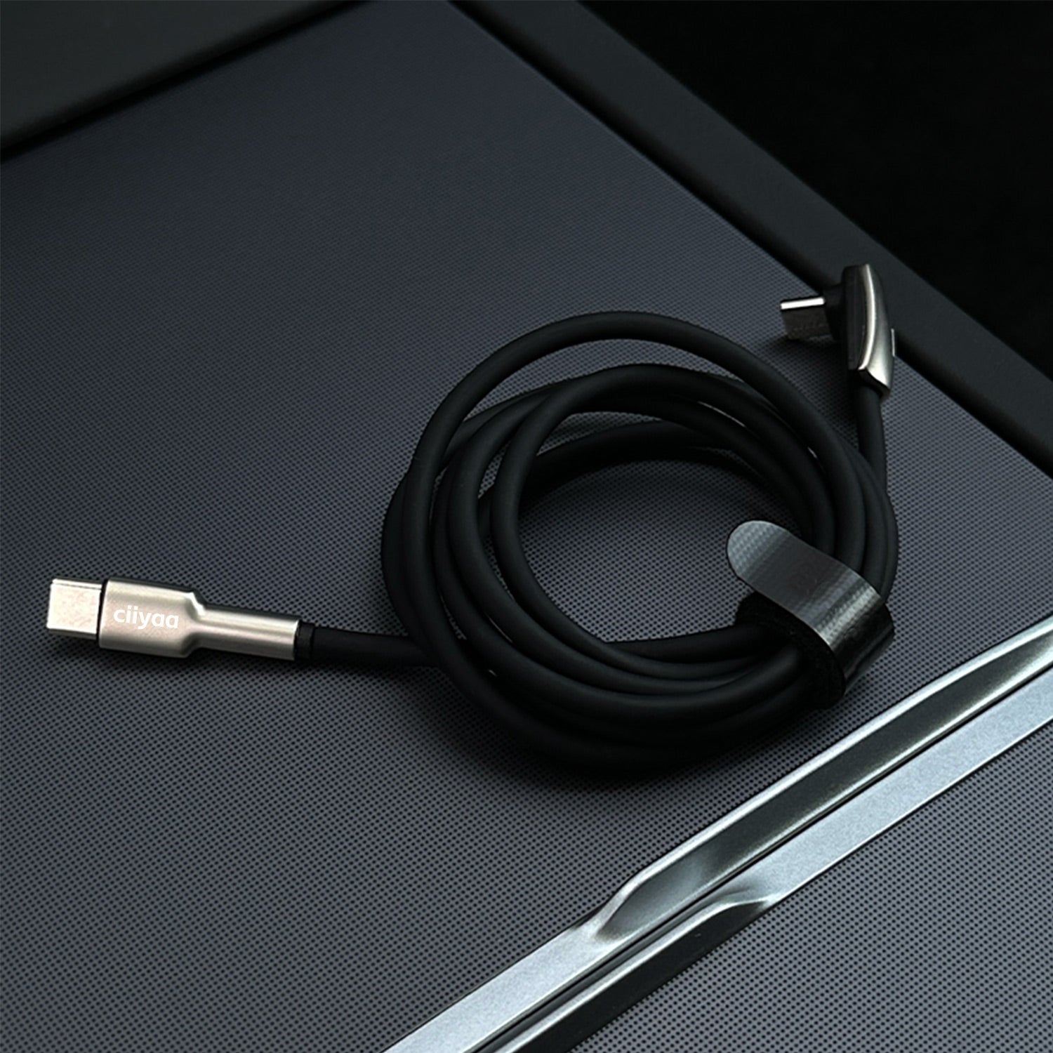 ciiyaa Soft Right Angle USB C Cable