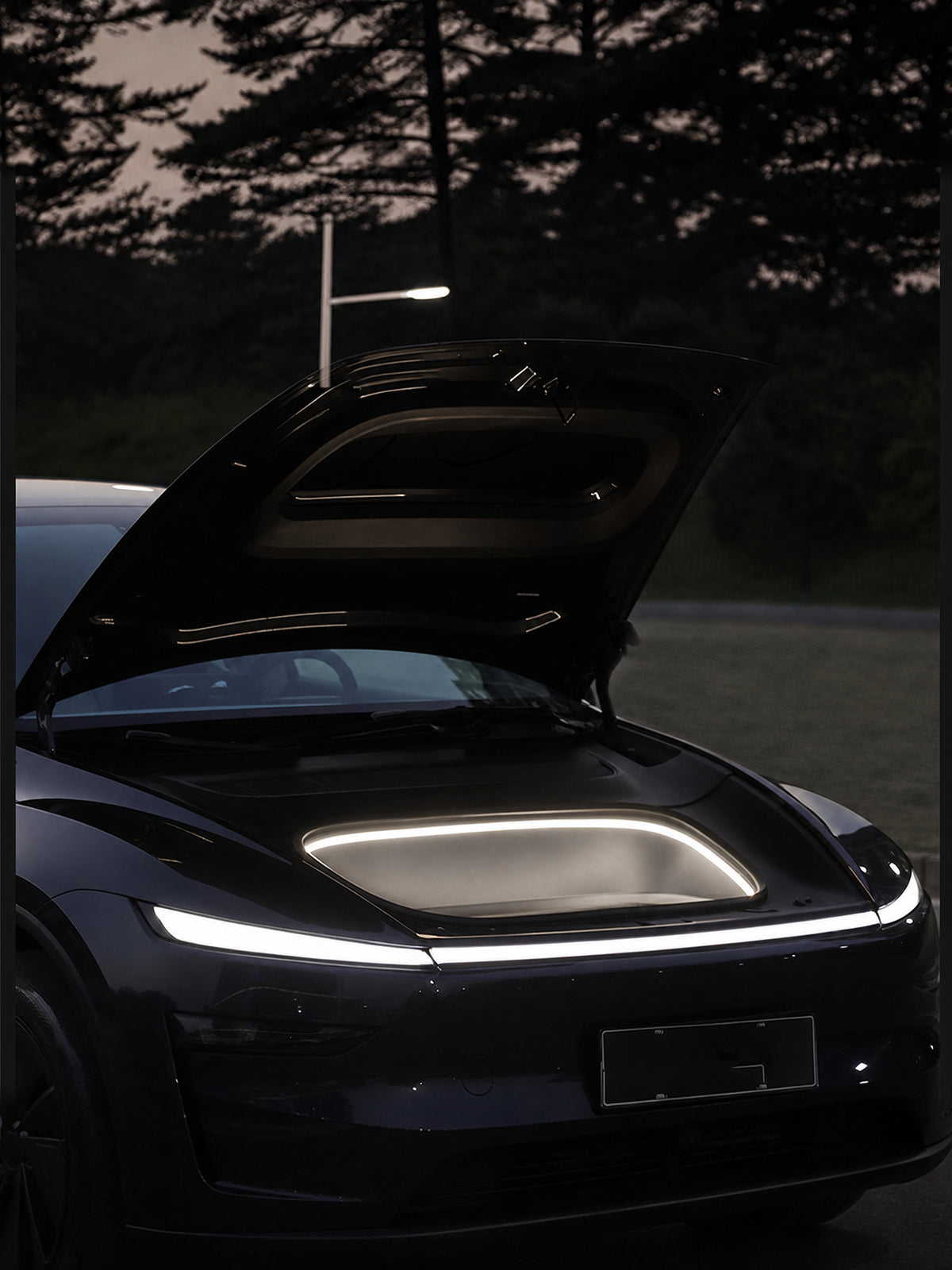 Trunk LED Light Strip for Tesla - CXQ01.jpg