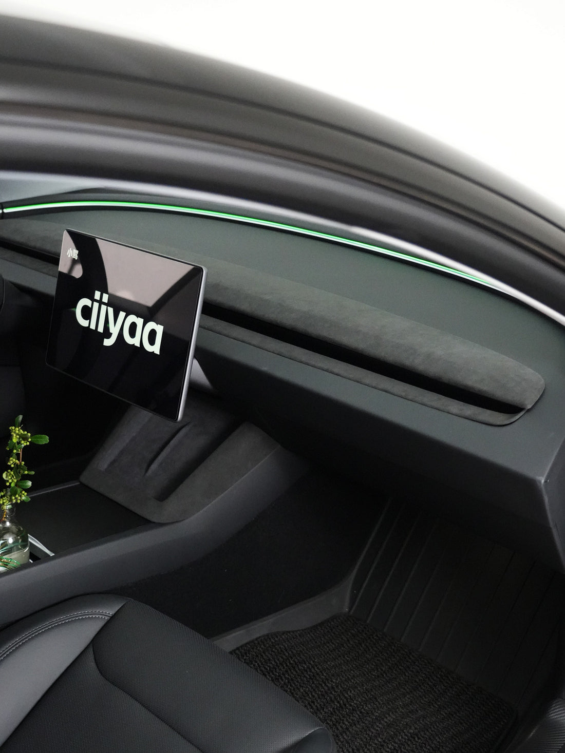 Alcantara Dashboard Trim for Tesla Model 3 Highland 24+ / Y Juniper 25+