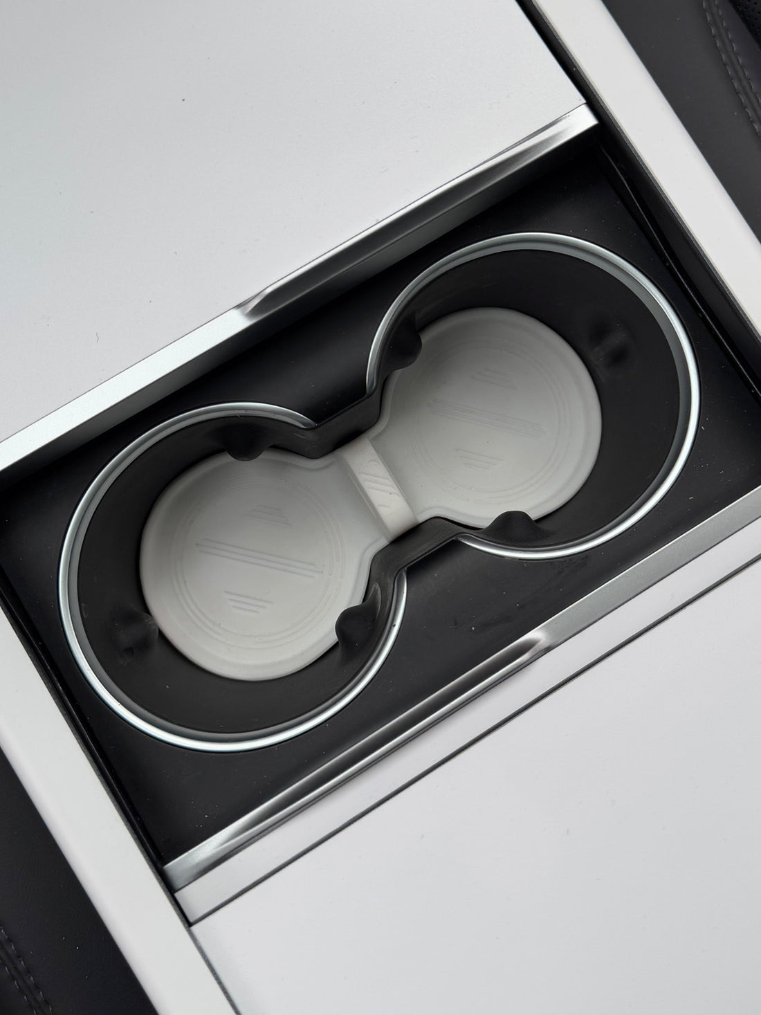 ciiyaa Soft Center Console Cup Mat for Tesla Model 3/Y/S/X (All Years) / YL(25-26)