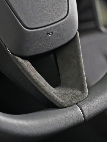 ciiyaa Alcantara Steering Wheel V Sticker for Tesla Model 3 Highland 24+ / Y Juniper 25+ / YL (25-26)
