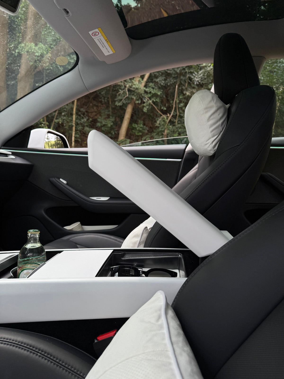 Center Console Storage Box Ultra for Tesla Model 3 Highland 24+ / Y Juniper 25+