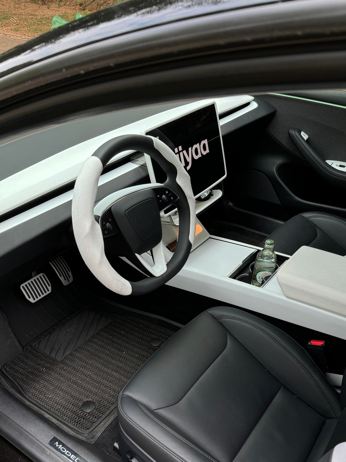 Soft Center Console Cup Mat for Tesla Model Y Juniper 2025