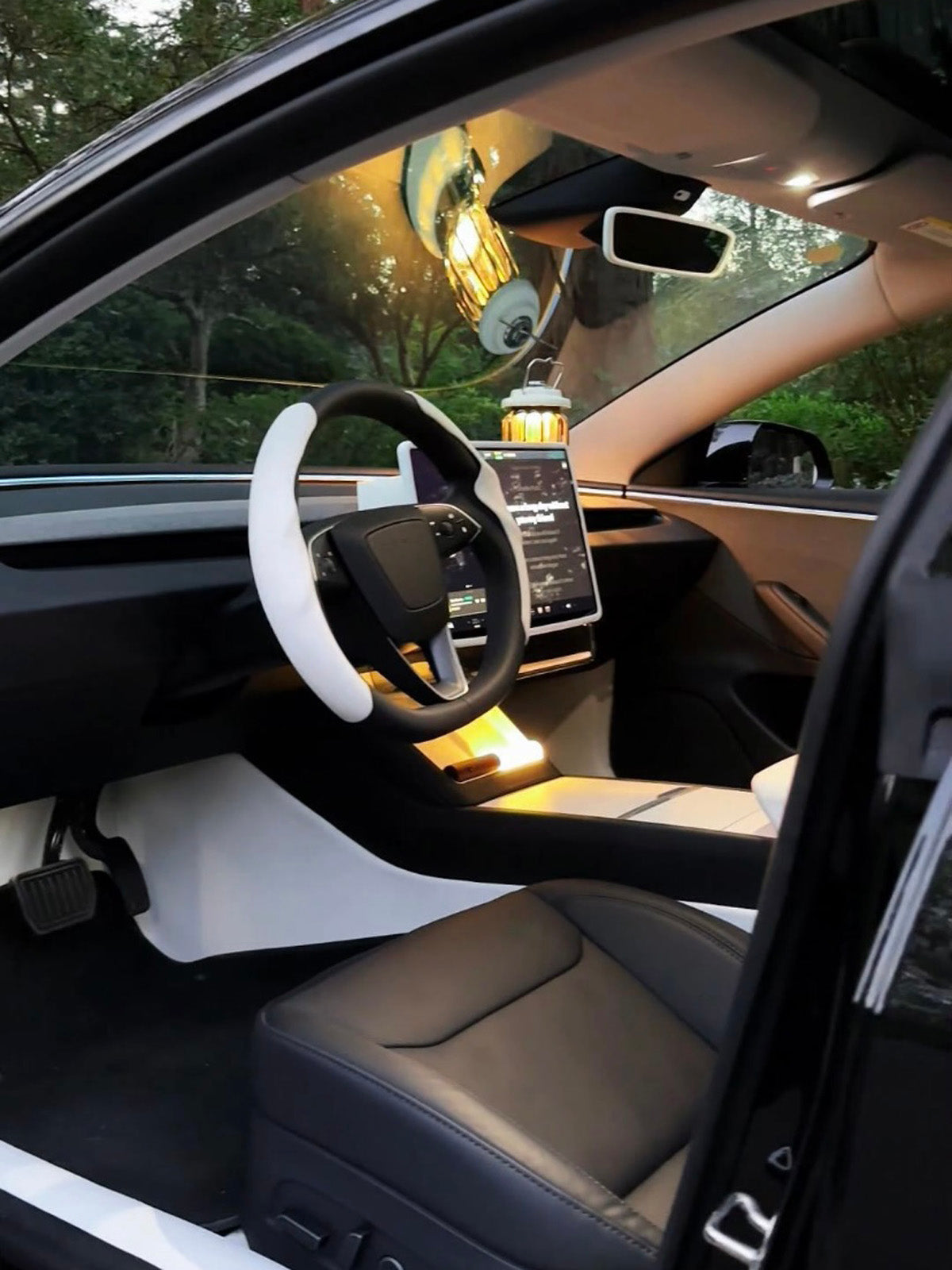 Suede Steering Wheel Cover for Tesla Model 3(18-26) / Y(20-26)