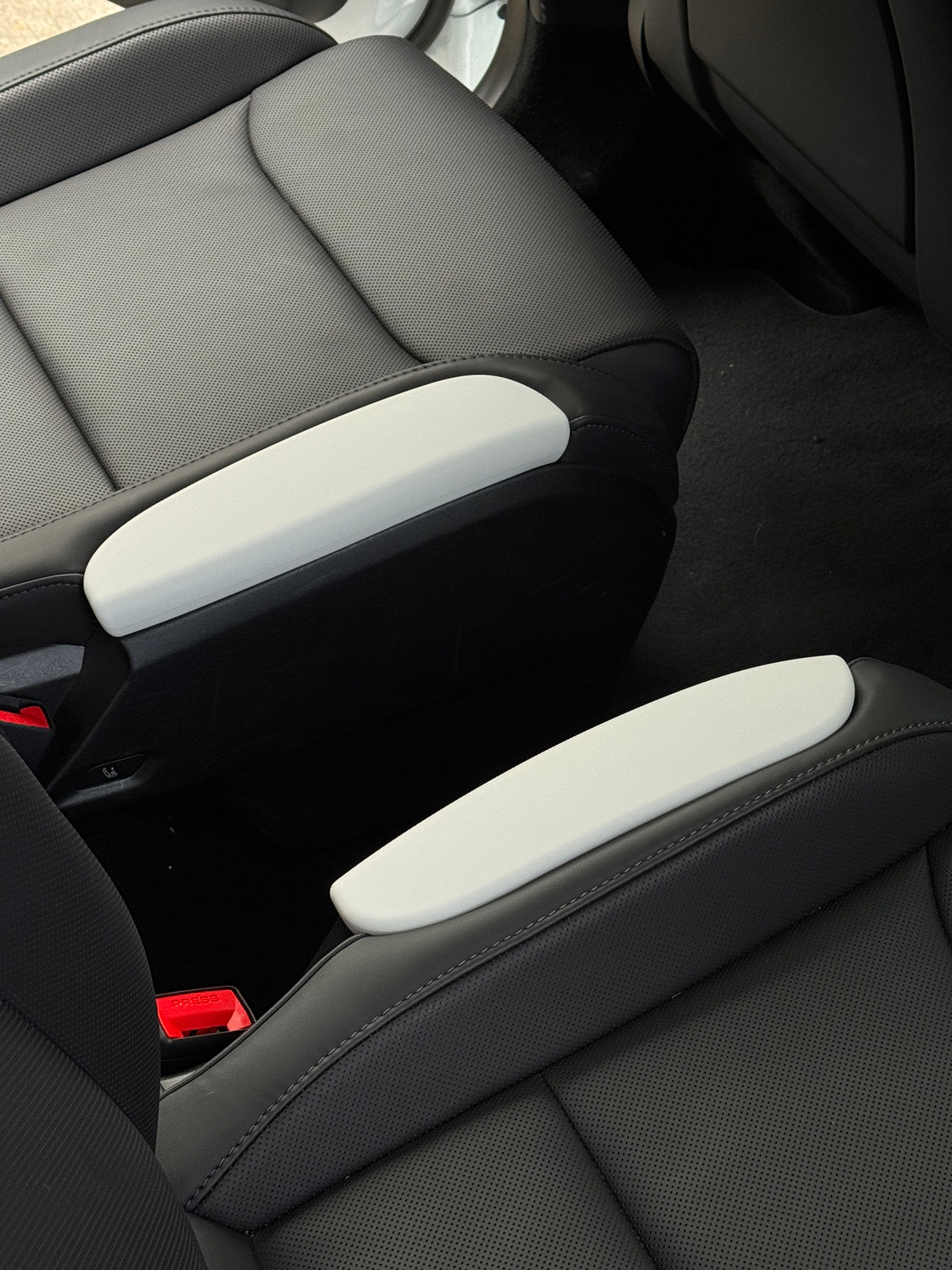 ciiyaa Rear Seats Soft Armrest Covers for Tesla Model YL(25-26)