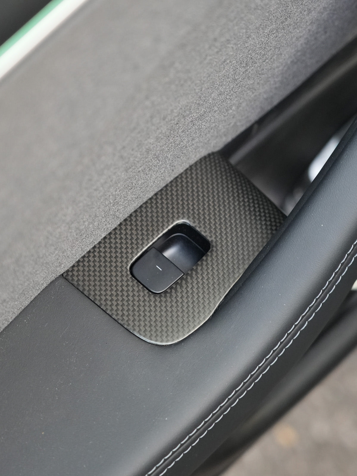ciiyaa Carbon Fiber Window & Door Button Cover for Tesla Model 3 (24-26) / Y (25-26) / YL (25-26)