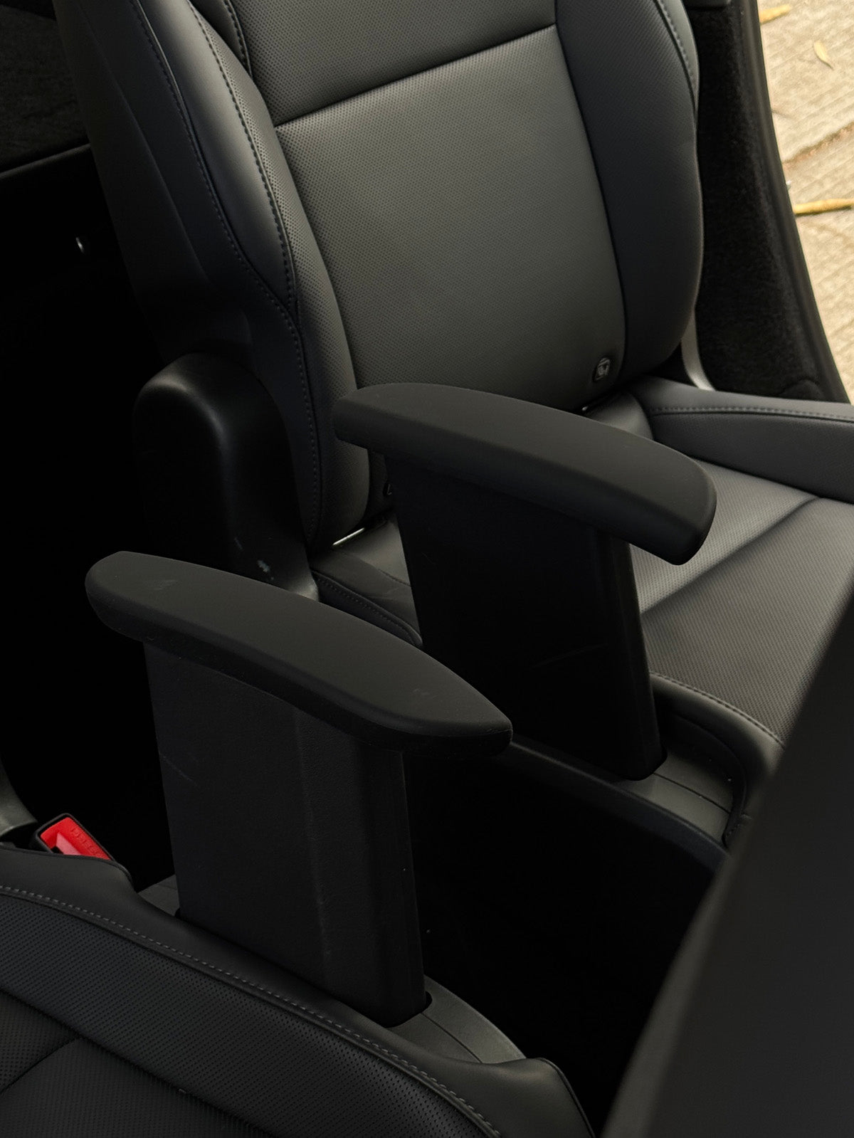 ciiyaa Rear Seats Soft Armrest Covers for Tesla Model YL(25-26)