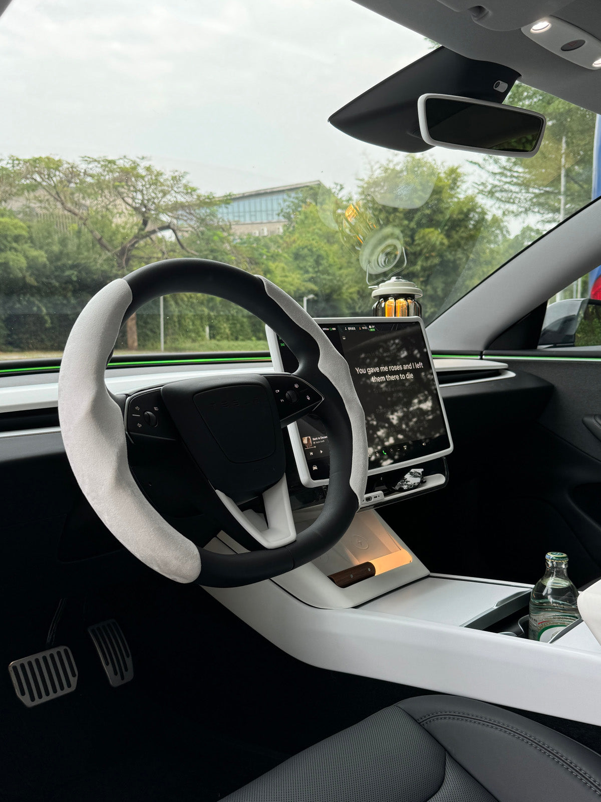 Suede Steering Wheel Cover for Tesla Model 3(18-26) / Y(20-26)