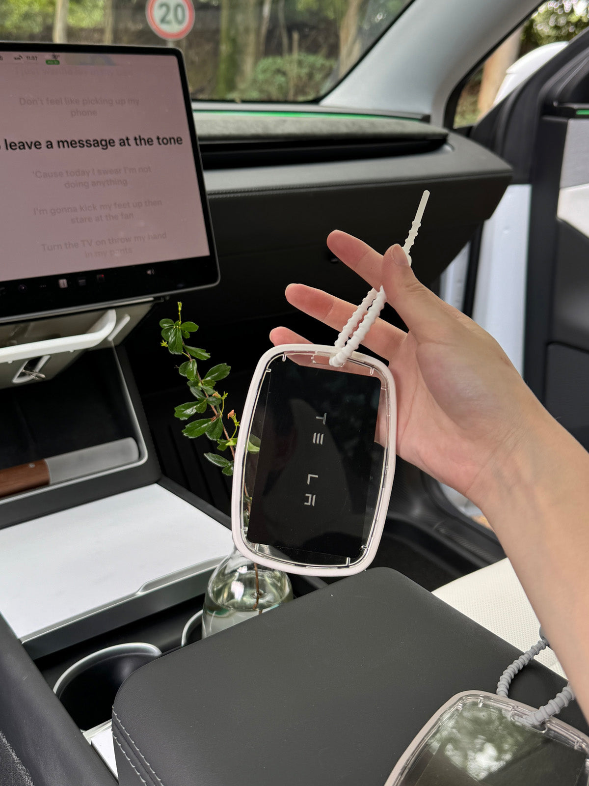 ciiyaa Key Card Case