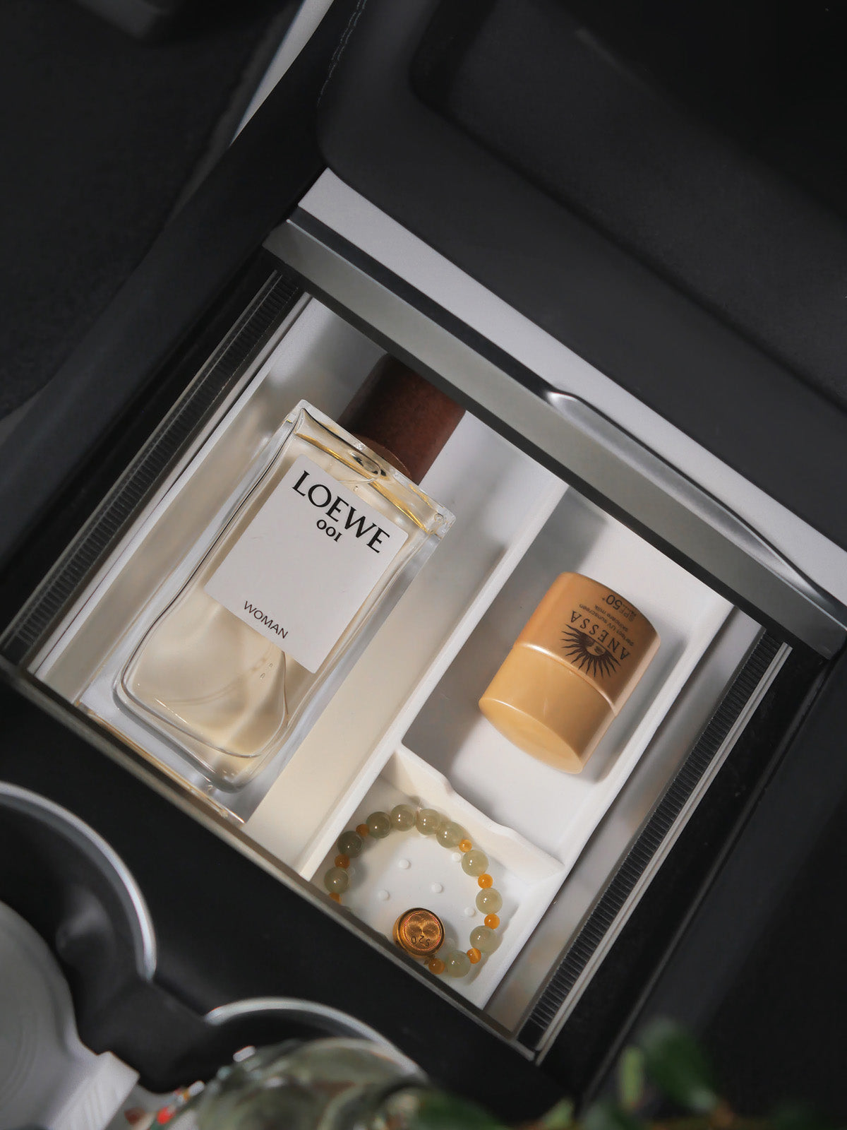 Center Console Storage Box Ultra for Tesla Model 3 Highland 24+ / Y Juniper 25+