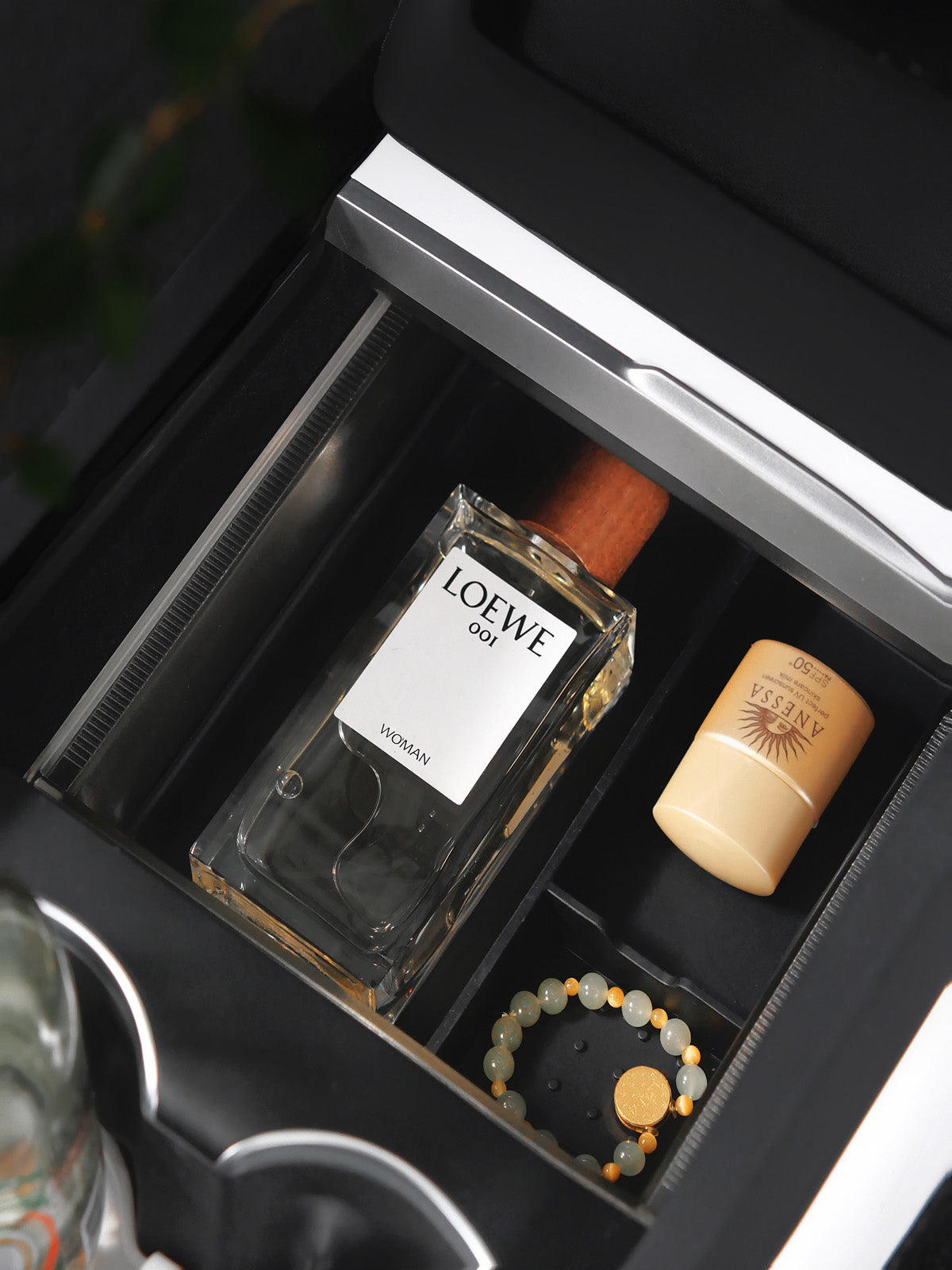 Center Console Storage Box Ultra for Tesla Model 3 Highland 24+ / Y Juniper 25+