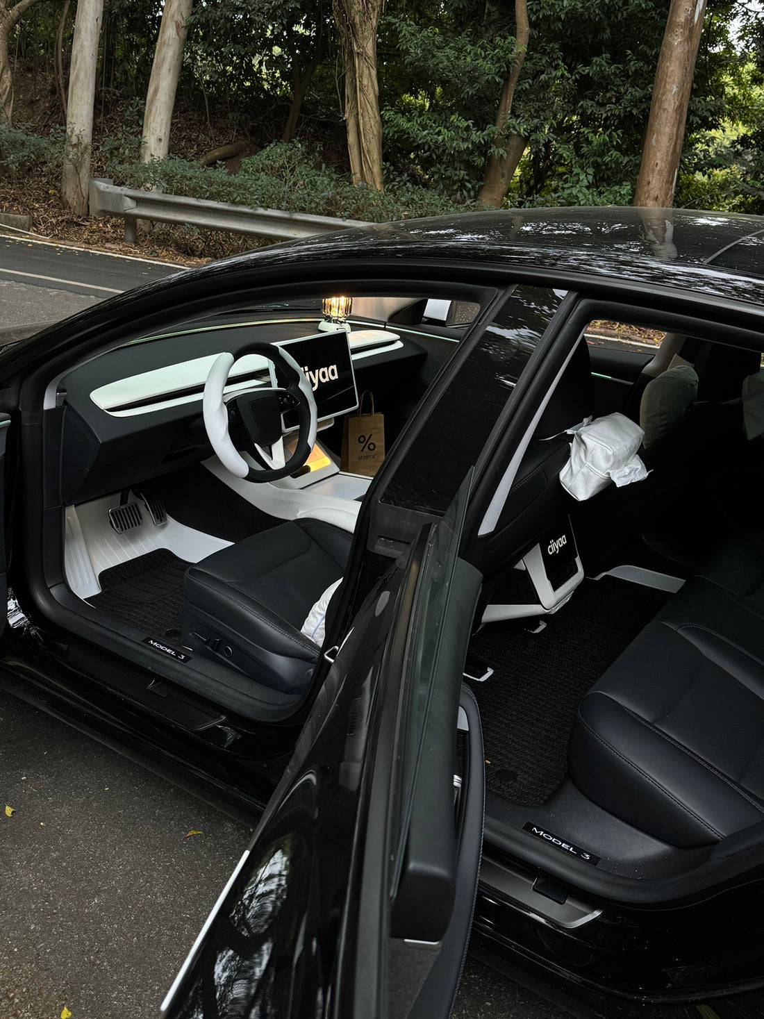 PureDeco Rear Center Console Anti-Kick Cover for Tesla Model 3 Highland 24+ / Y Juniper 25+