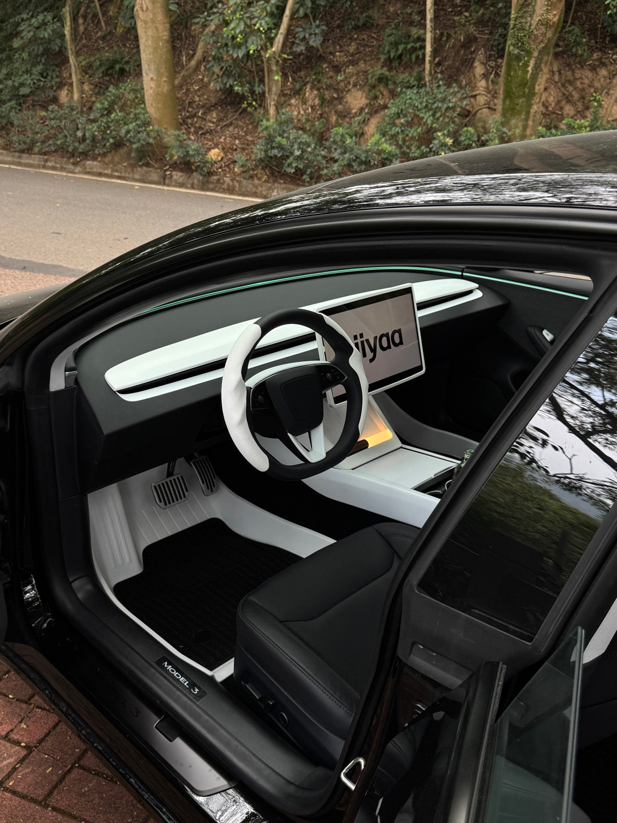 PureDeco Rear Center Console Anti-Kick Cover for Tesla Model 3 Highland 24+ / Y Juniper 25+