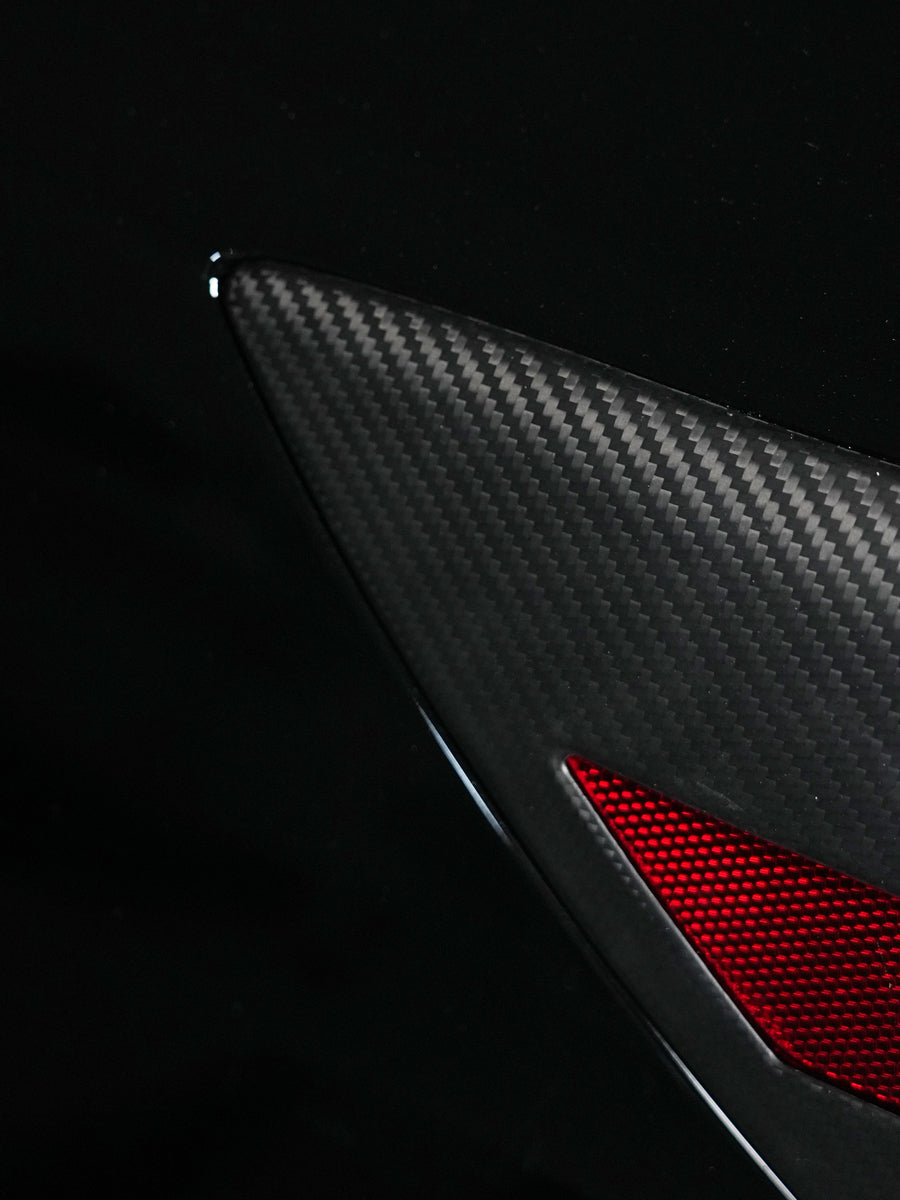ciiyaa Carbon Fiber Charging Cover for Tesla Model 3 (24-26) / Y (25-26) / YL (25-26)