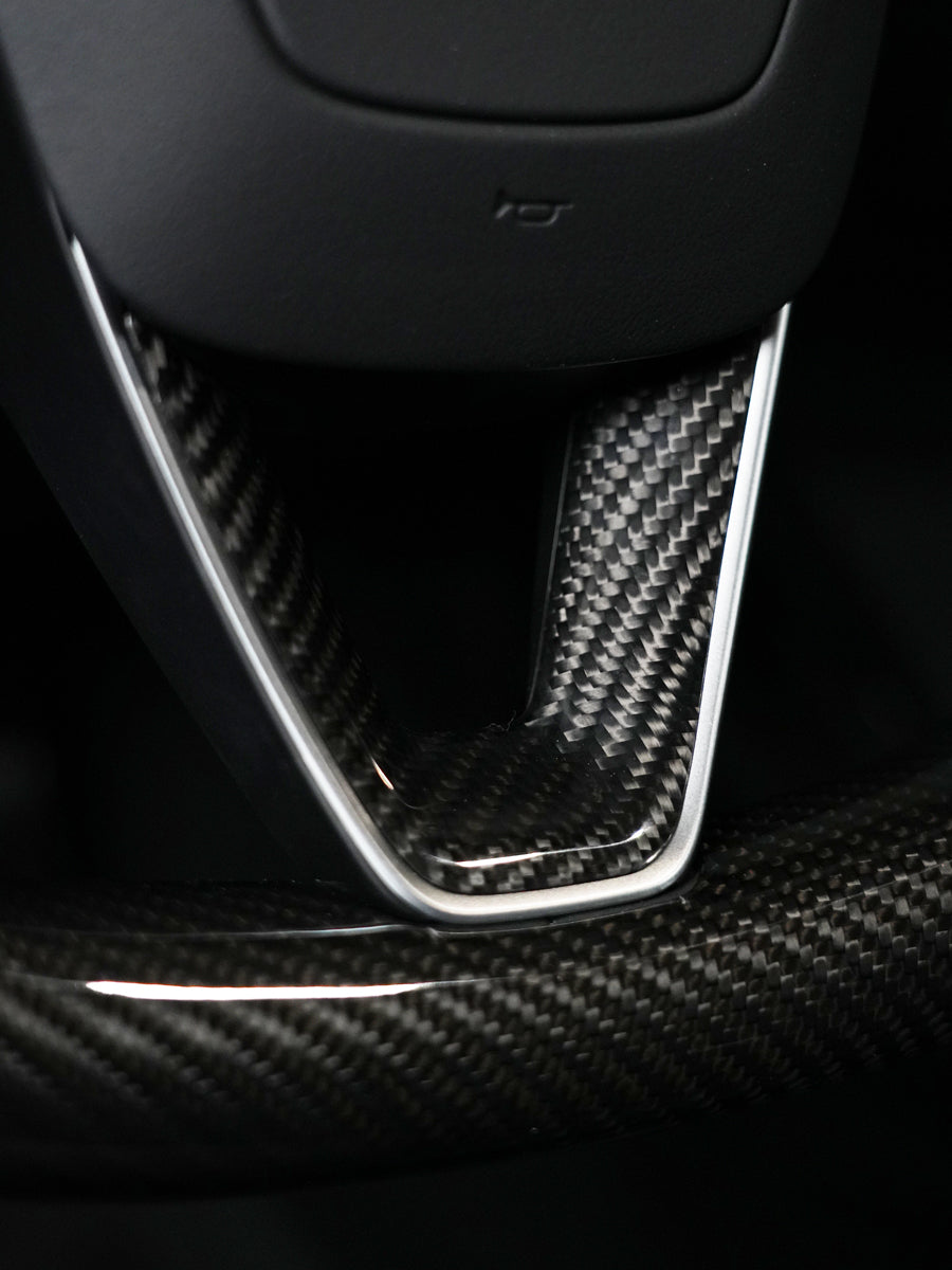 ciiyaa Carbon Fiber Steering Wheel V Sticker for Tesla Model 3 (24-26) / Y (25-26) / YL(25-26)