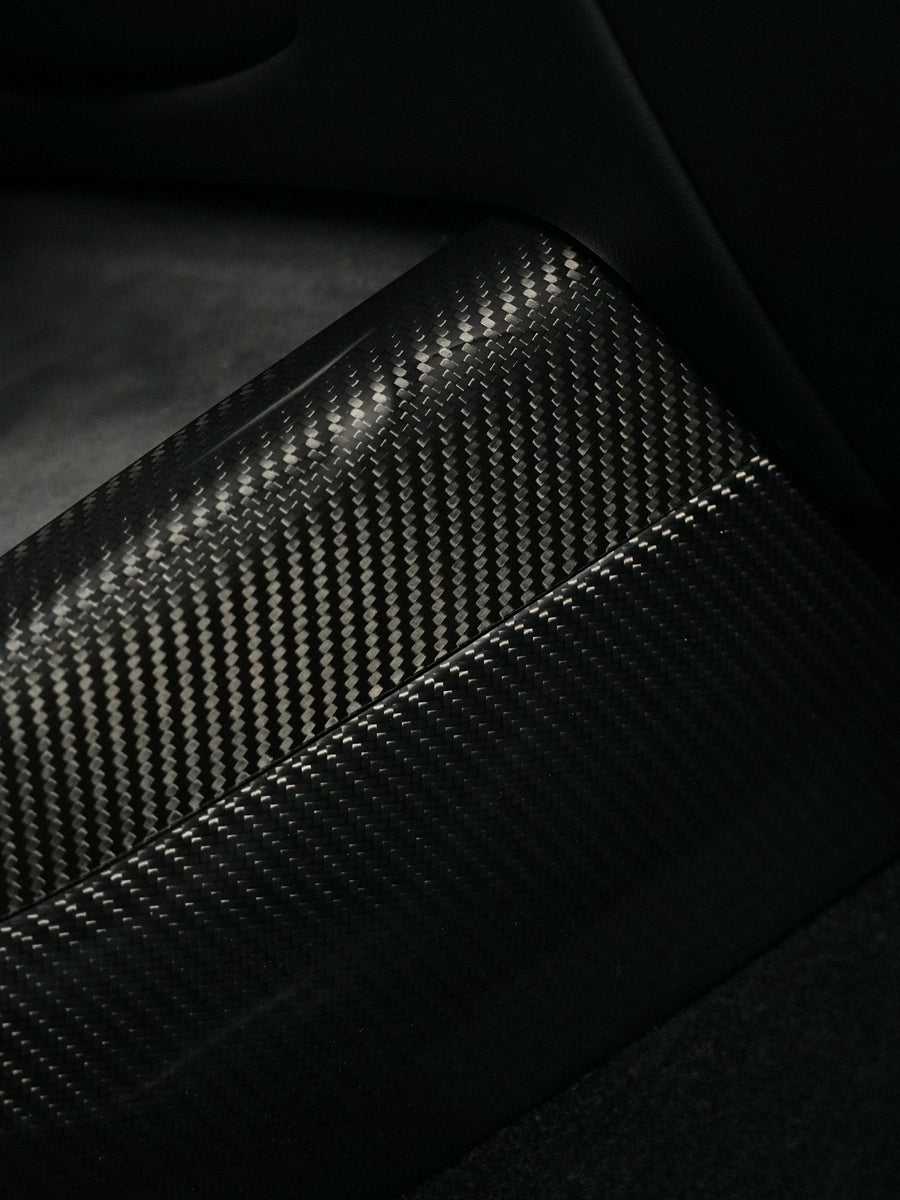 ciiyaa Carbon Fiber Wireless Charging Frame for Tesla Model 3 (24-26) / Y (25-26) / YL (25-26)