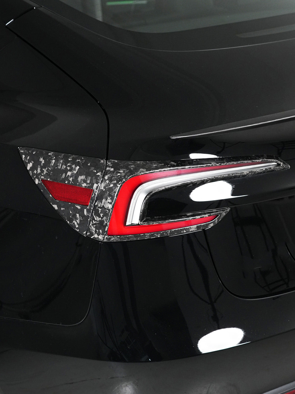 ciiyaa Carbon Fiber Charging Cover for Tesla Model 3 (24-26) / Y (25-26) / YL (25-26)